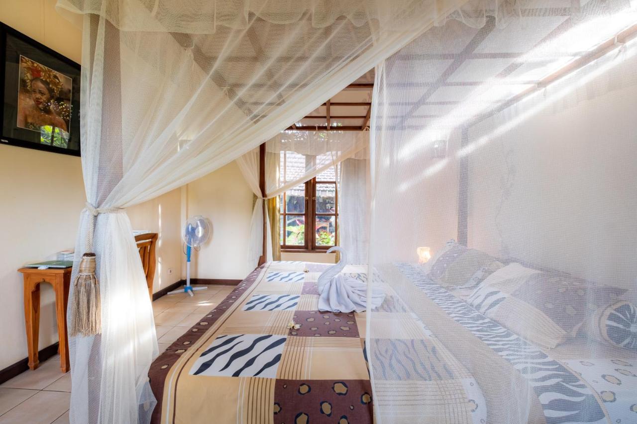 Villa Manuk Сингараджа Экстерьер фото